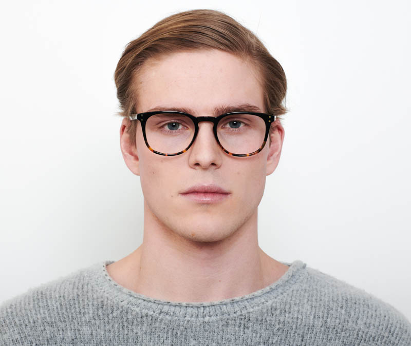 Alexis Amor Baxter frames in Gloss Black + Havana