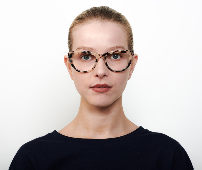 Alexis Amor Birdie frames in Opal Tortoise