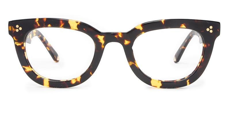 Alexis Amor Dakota frames in Deepest Amber Fleck