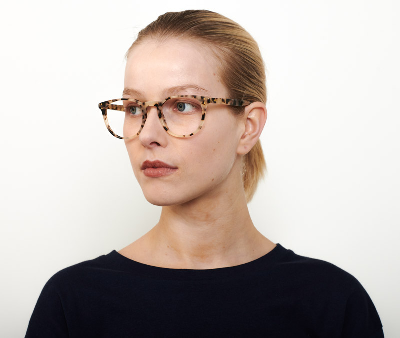 Alexis Amor Edie frames in Opal Tortoise