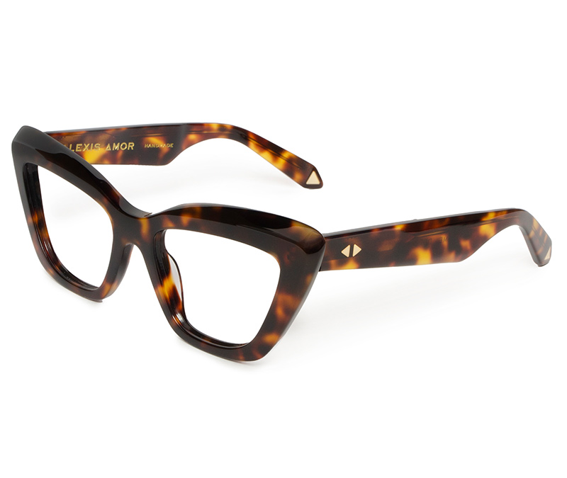 Alexis Amor Esme frames in Deep Dark Tortoise