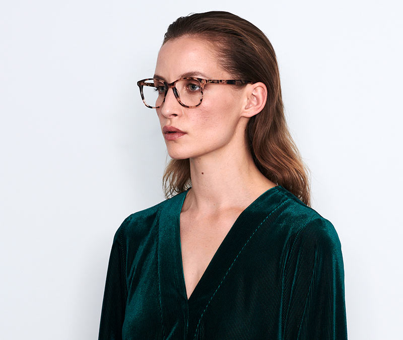 Alexis Amor Gigi frames in Gloss Piano Black Marble