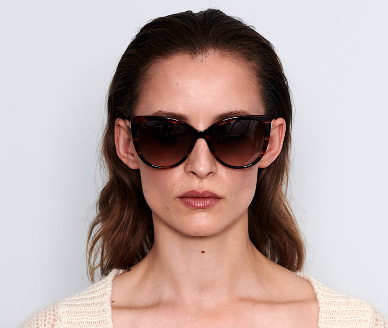 Alexis Amor Inez sunglasses in Gloss Piano Black Mirror Gold