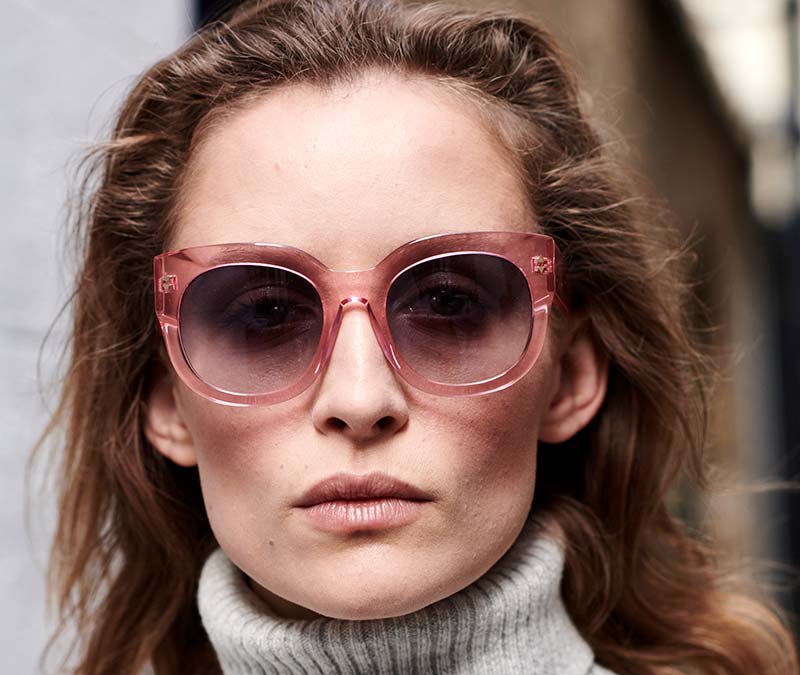 Alexis Amor Jojo sunglasses in Vivid Pink Dream