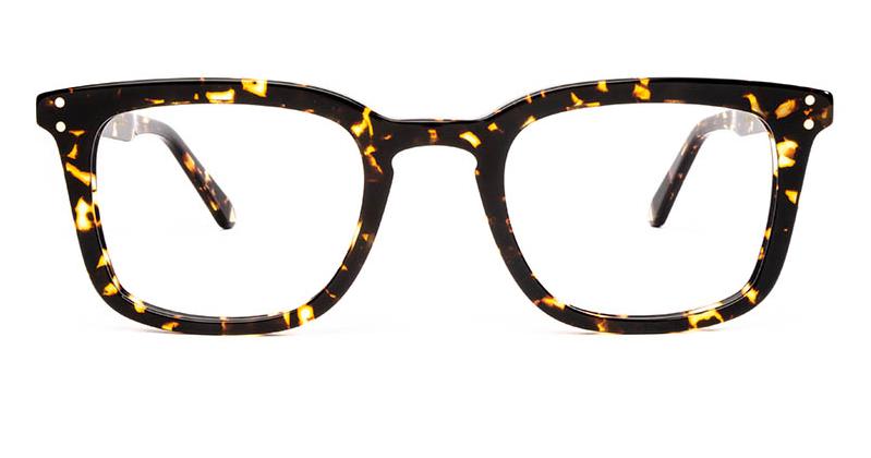 Alexis Amor Kennedy frames in Amber Fleck