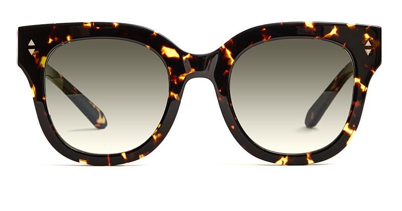 Alexis Amor Kiki frames in Amber Fleck