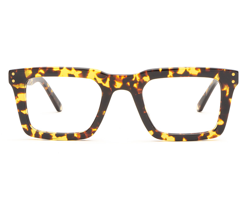 Alexis Amor Kit frames in Amber Fleck