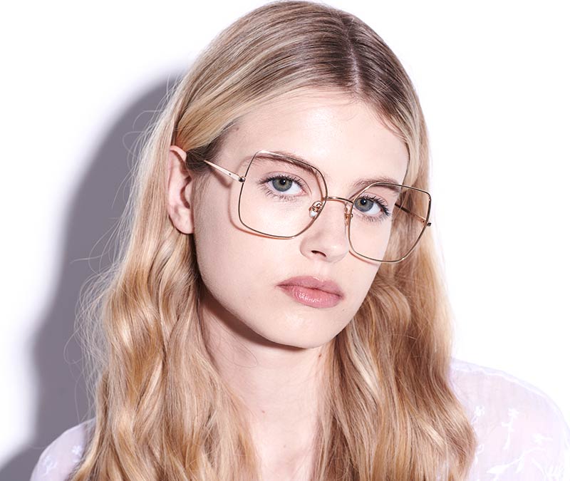 Alexis Amor Lana frames in Mirror Gold + Super Luxe Havana