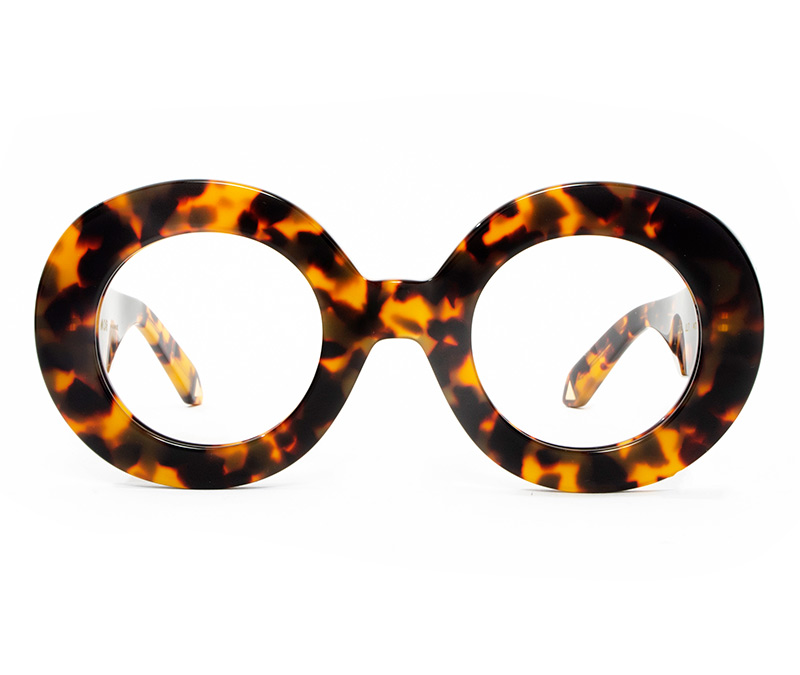 Alexis Amor Lulu frames in Lightest Leopard Tort