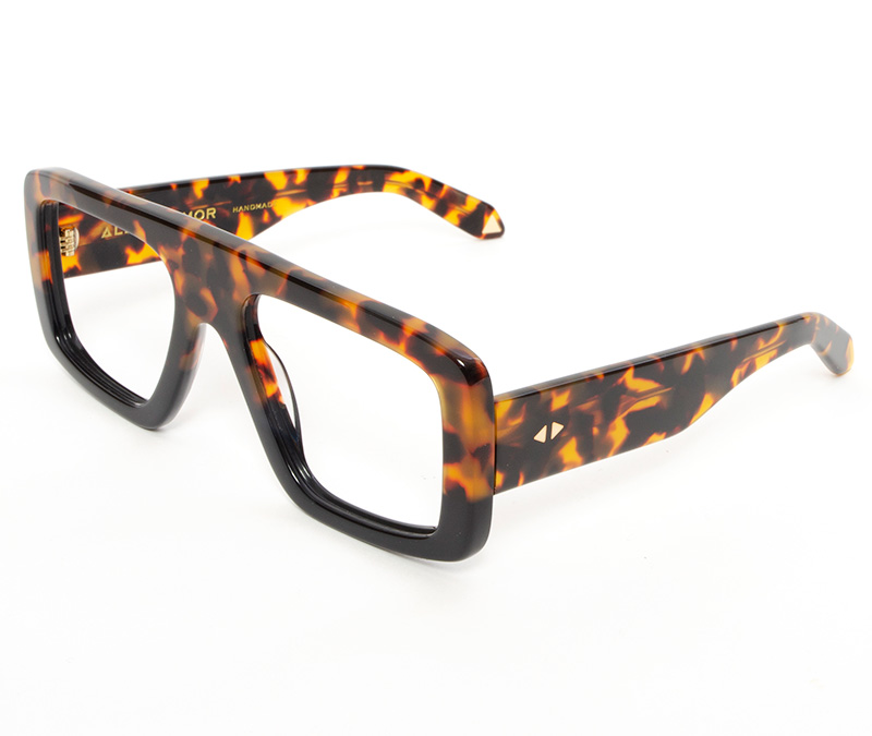 Alexis Amor Magnus frames in Havana + Gloss Piano Black