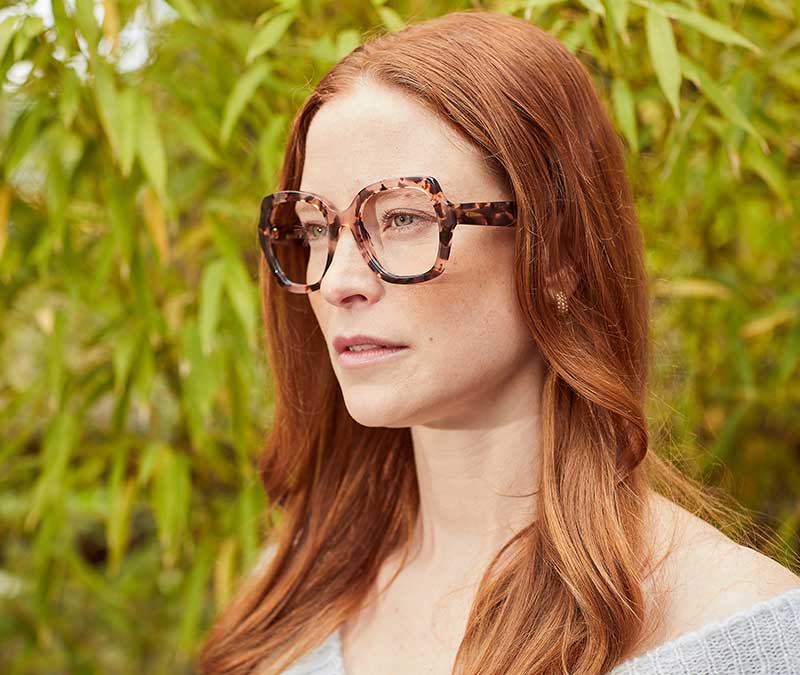 Alexis Amor Mimi frames in Rose Havana Quartz