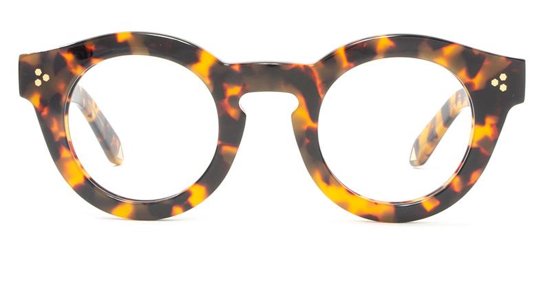 Alexis Amor Parker frames in Light Leopard Tortoise