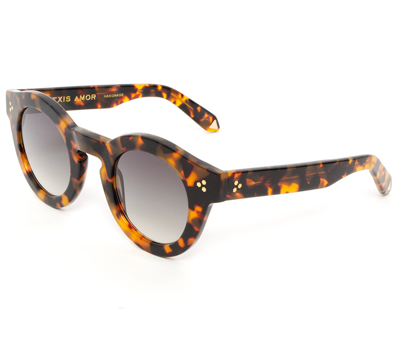 Alexis Amor Parker sunglasses in Lightest Leopard Tort