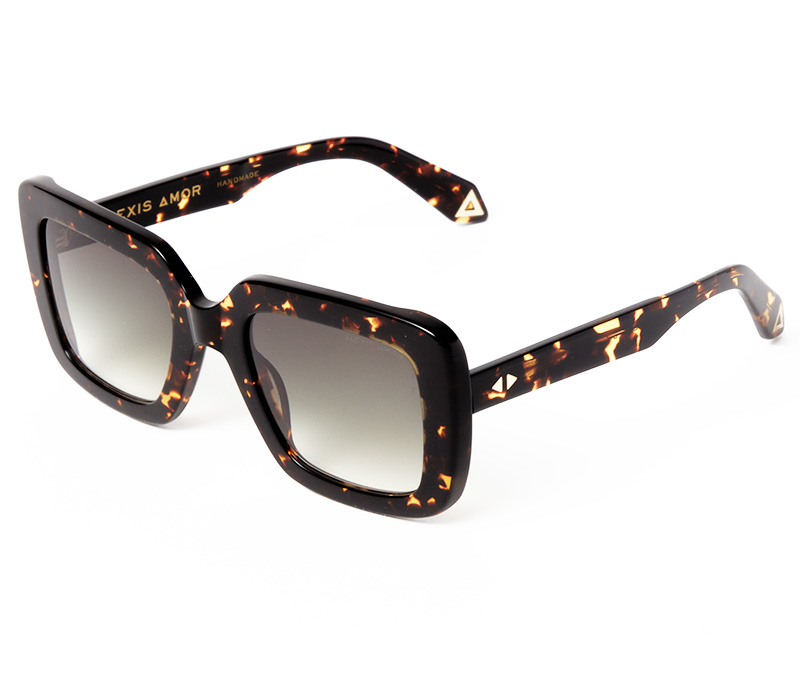 Alexis Amor Roxie sunglasses in Dark Amber Fleck