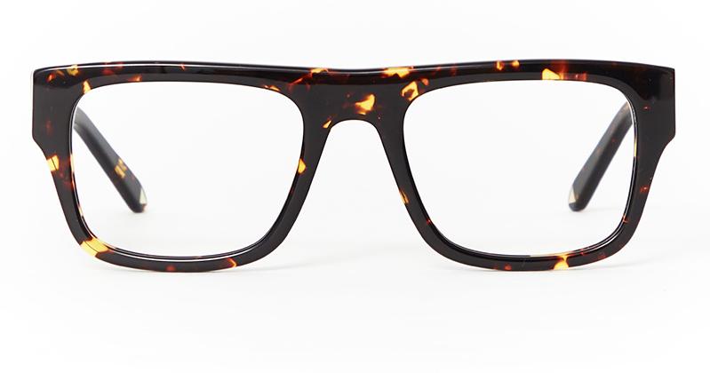 Alexis Amor Wynn frames in Amber Fleck