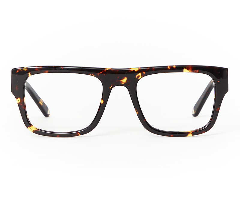 Alexis Amor Wynn frames in Amber Fleck